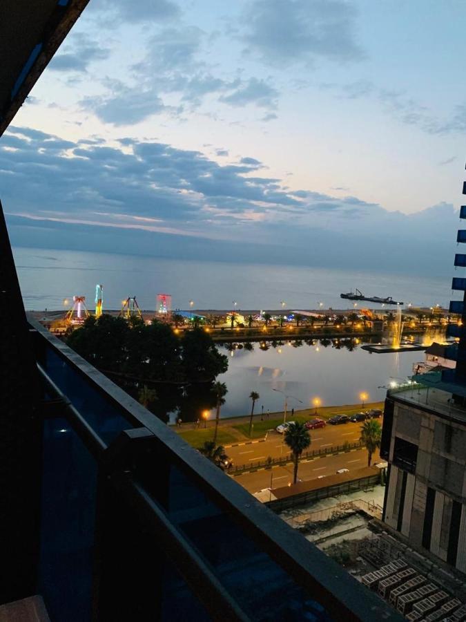 Orbi City Luxury Suit Batumi Zewnętrze zdjęcie
