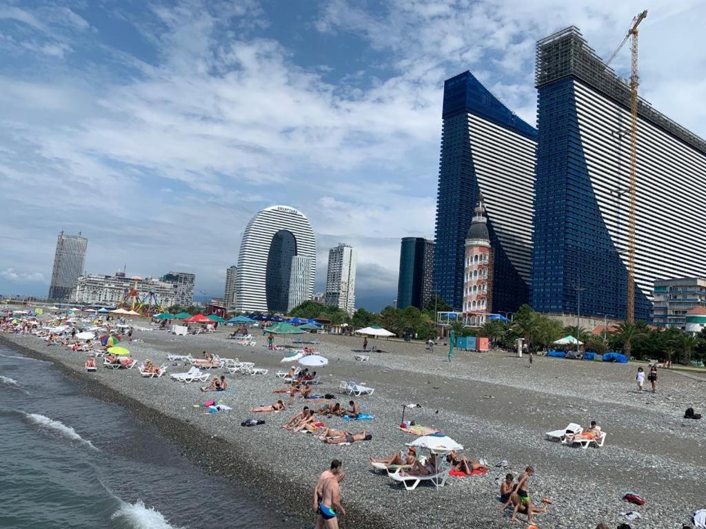 Orbi City Luxury Suit Batumi Zewnętrze zdjęcie