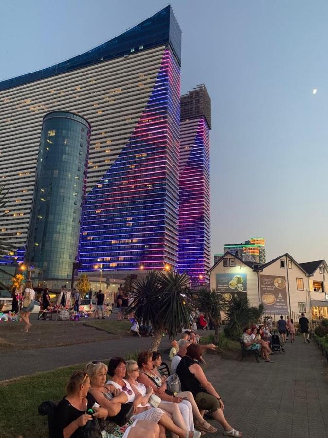 Orbi City Luxury Suit Batumi Zewnętrze zdjęcie
